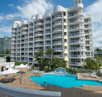 Broadbeach Holiday Apartments - Tourism Townsville