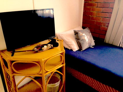 XYL Pets Friendly Seaside Boutique Guesthouse - Tourism Townsville 42