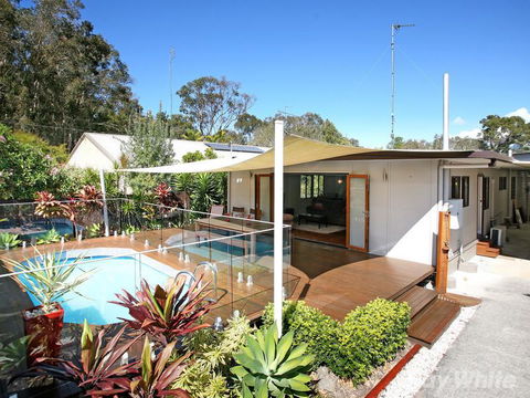 Beach House On Jones Parade, Central Coolum Beach - Tourism Townsville 2