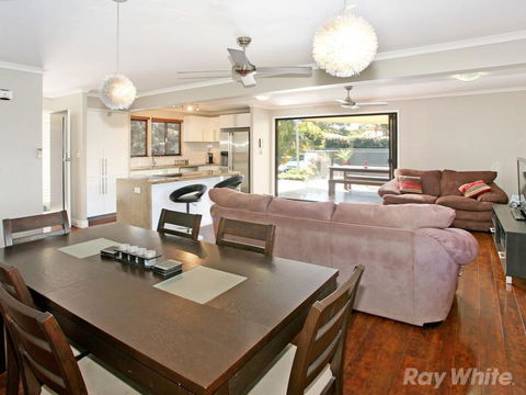 Beach House On Jones Parade, Central Coolum Beach - Tourism Townsville 6