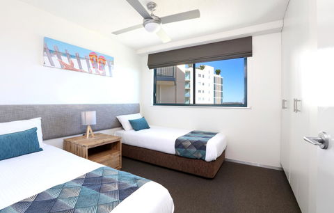 Peninsular Beachfront Resort - Tourism Townsville 33