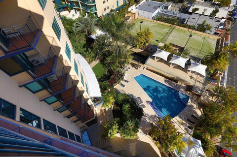 Peninsular Beachfront Resort - Tourism Townsville 27