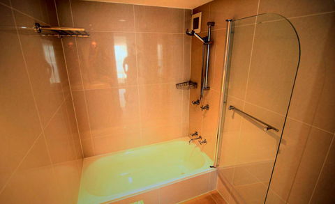 Grosvenor Beachfront Apartments Surfers Paradise - Tourism Townsville 34