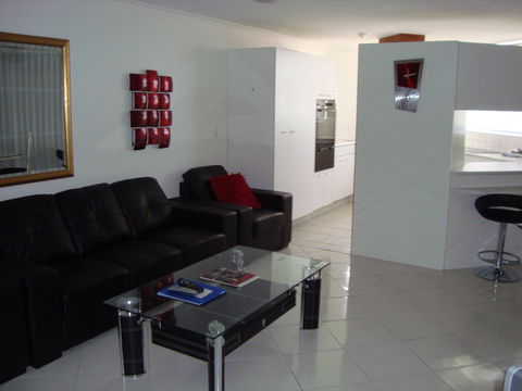 Grosvenor Beachfront Apartments Surfers Paradise - Tourism Townsville 36