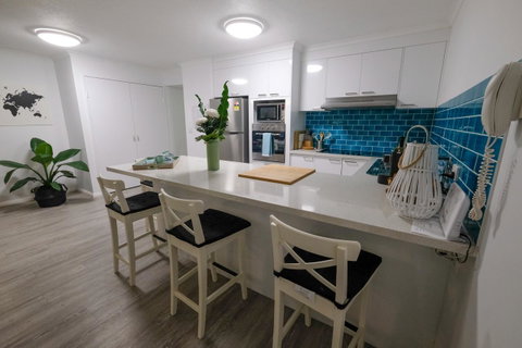 Sanctuary Beach Retreat - Tourism Townsville 7