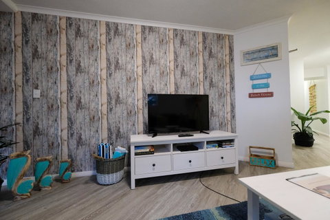 Sanctuary Beach Retreat - Tourism Townsville 14