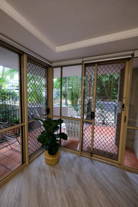 Sanctuary Beach Retreat - Tourism Townsville 17