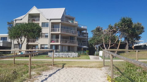 Sanctuary Beach Retreat - Tourism Townsville 24