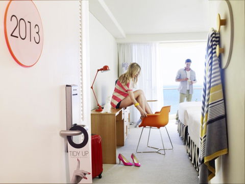 QT Gold Coast - Tourism Townsville 38