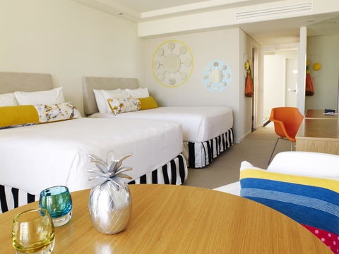 QT Gold Coast - Tourism Townsville 9