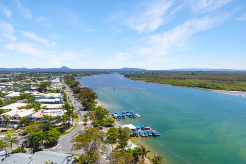 Noosa Place Resort - Tourism Townsville 23