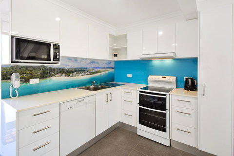Noosa Place Resort - Tourism Townsville 12