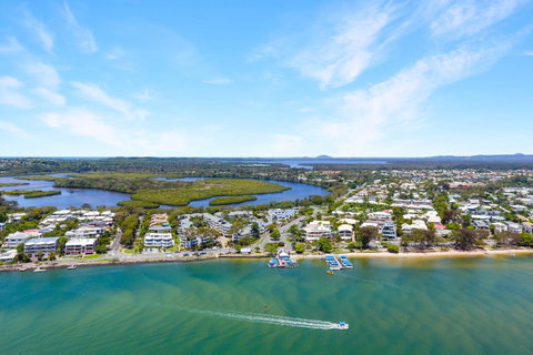 Noosa Place Resort - Tourism Townsville 21