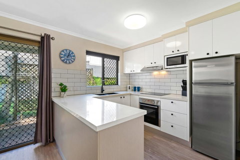 Noosa Place Resort - Tourism Townsville 6