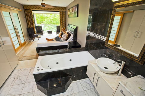Fitzroy Island Resort - Tourism Townsville 9