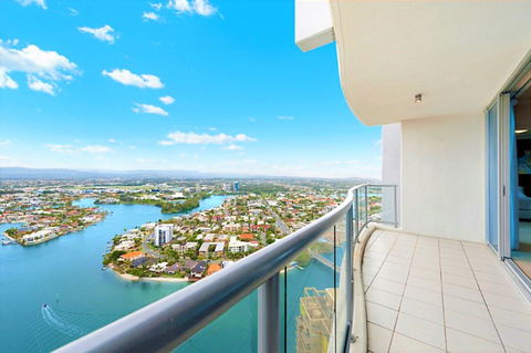 The Towers Of Chevron Renaissance - Holidays Gold Coast - Tourism Townsville 12