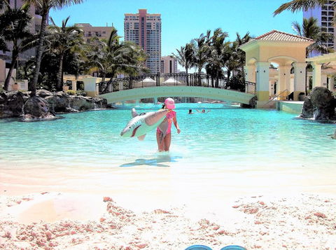 The Towers Of Chevron Renaissance - Holidays Gold Coast - Tourism Townsville 1