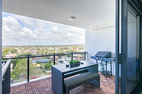 Sunset Retreat Mooloolaba - Tourism Townsville 15