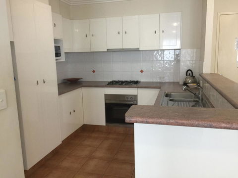 Regency On The Beach - Tourism Townsville 18