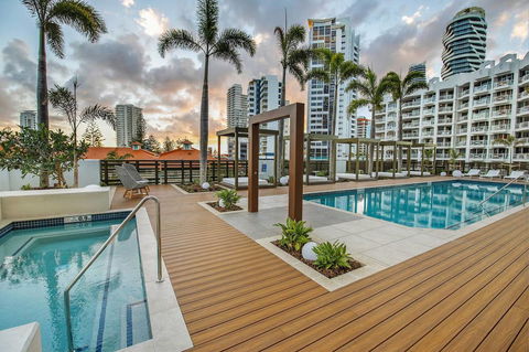 Qube Broadbeach Ocean View Apartments - Tourism Townsville 38