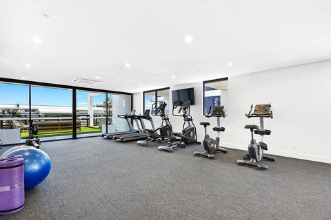 Qube Broadbeach Ocean View Apartments - Tourism Townsville 35