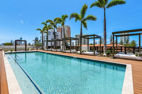 Qube Broadbeach Ocean View Apartments - Tourism Townsville 15