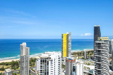 Qube Broadbeach Ocean View Apartments - Tourism Townsville 36
