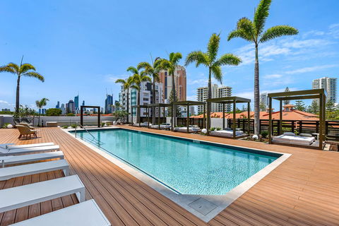Qube Broadbeach Ocean View Apartments - Tourism Townsville 8