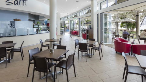 Oaks Hervey Bay Resort And Spa - Tourism Townsville 26