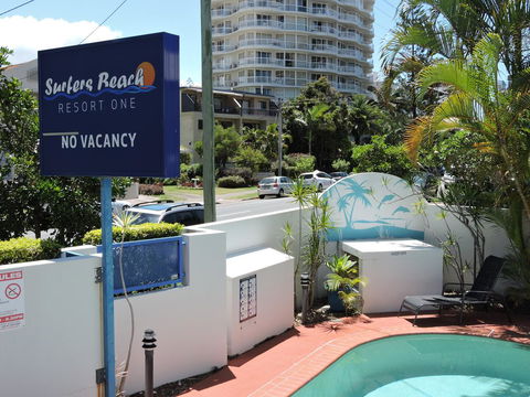 Surfers Beach Resort One - Tourism Townsville 39