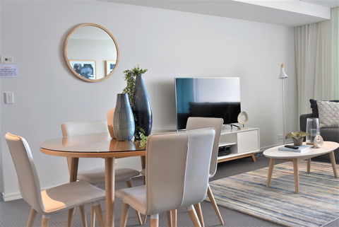Gold Coast Private Apartments - H Residences, Surfers Paradise - Tourism Townsville 8