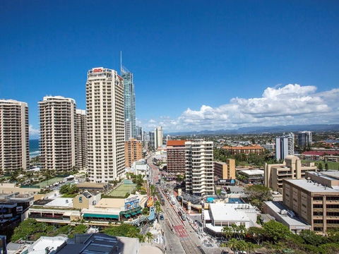 Gold Coast Private Apartments - H Residences, Surfers Paradise - Tourism Townsville 38