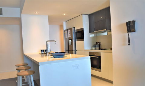 Gold Coast Private Apartments - H Residences, Surfers Paradise - Tourism Townsville 10