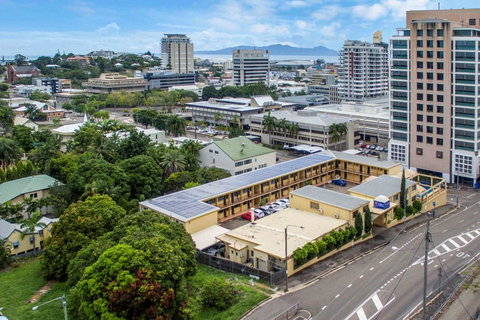 The Robert Towns - Tourism Townsville 24