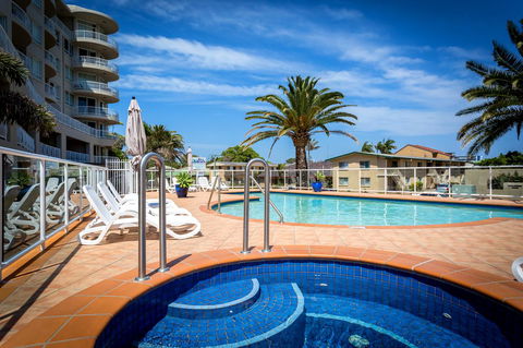 Kirra Beach Apartments - Tourism Townsville 0