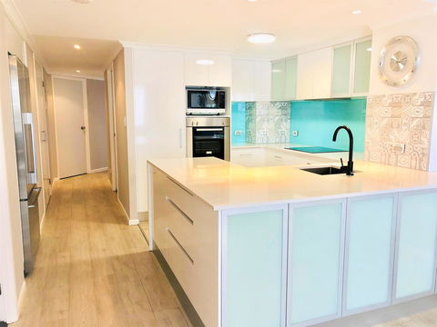 Kirra Beach Apartments - Tourism Townsville 1