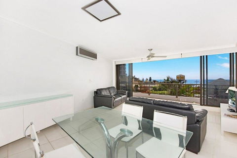 Surfers International Apartments - Tourism Townsville 24