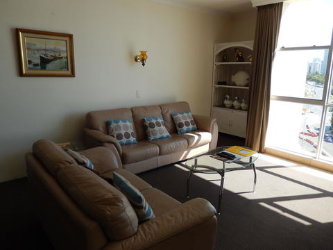 Golden Gate Resort - Tourism Townsville 28