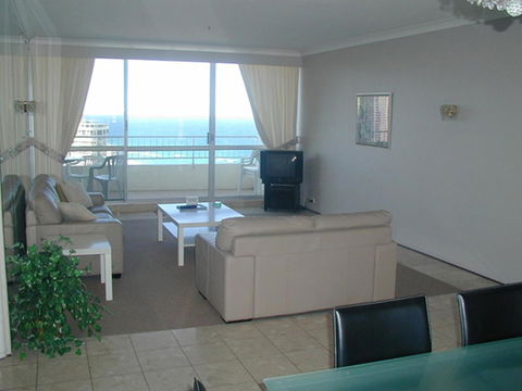 Golden Gate Resort - Tourism Townsville 9