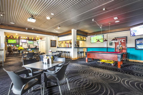 Nightcap At Atherton Hotel - Tourism Townsville 7