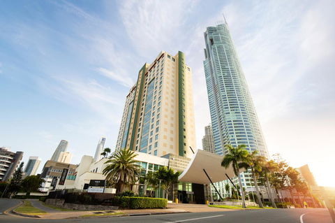Voco Gold Coast, An IHG Hotel - Tourism Townsville 15