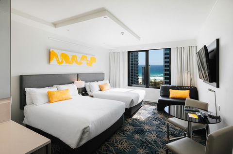 Voco Gold Coast, An IHG Hotel - Tourism Townsville 18