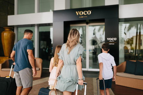 Voco Gold Coast, An IHG Hotel - Tourism Townsville 16