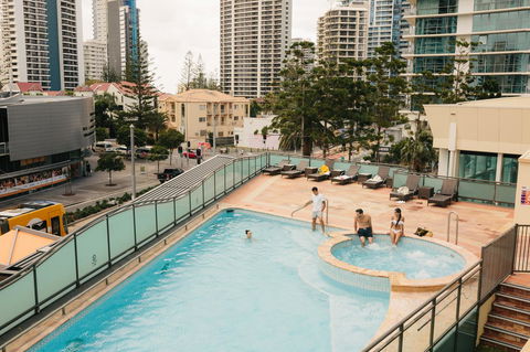 Voco Gold Coast, An IHG Hotel - Tourism Townsville 13