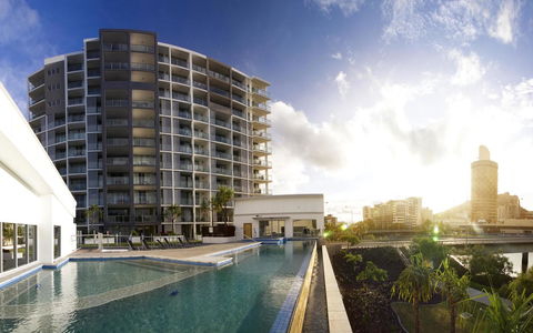 Oaks Townsville Gateway Suites - Tourism Townsville 0