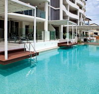 Waters Edge Apartment Cairns - Tourism Townsville