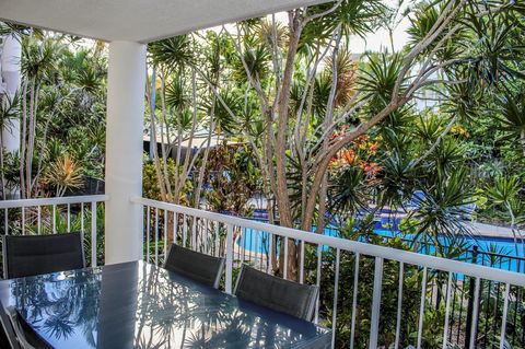 Surfers Beach Holiday Apartments - Tourism Townsville 13