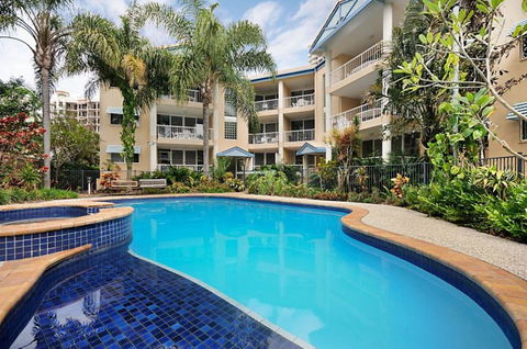 Surfers Beach Holiday Apartments - Tourism Townsville 5