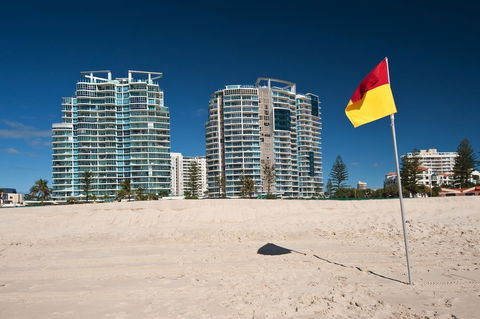 Reflection On The Sea - Tourism Townsville 32