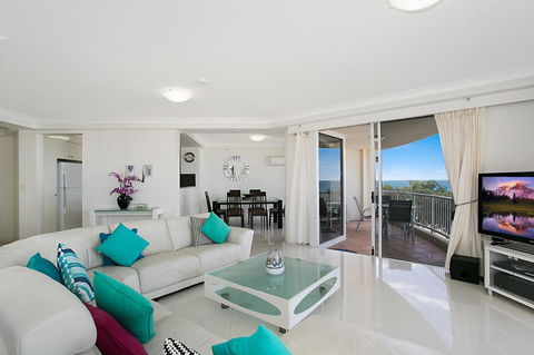 Moroccan Resort - HR Surfers Paradise - Tourism Townsville 17
